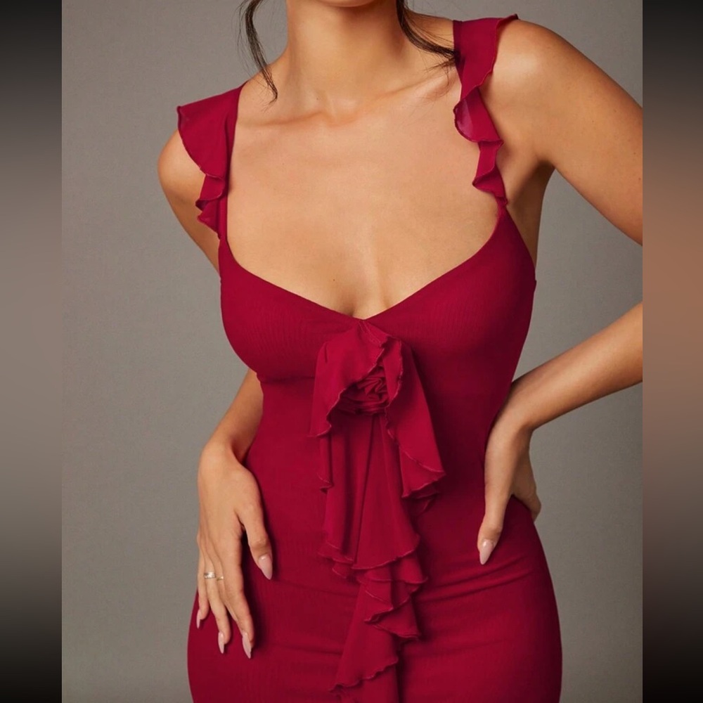 Elegant Red Rose Ruffle Maxi Dress